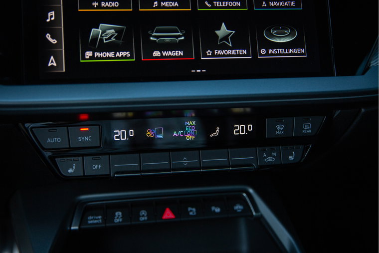 Vehicle Image 27