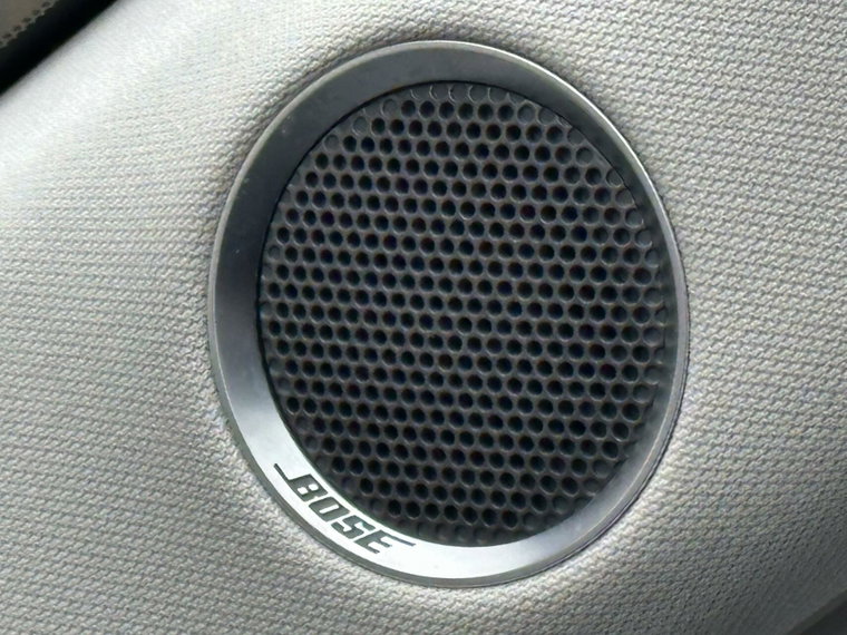 Vehicle Image 27