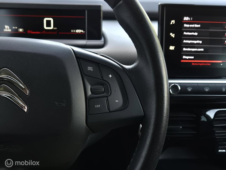 Vehicle Image 38