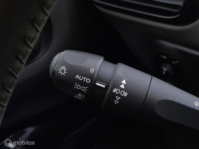 Vehicle Image 41