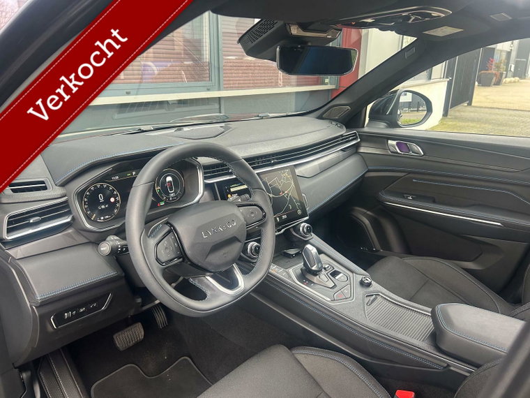 Vehicle Image 18