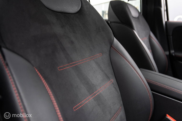 Vehicle Image 36