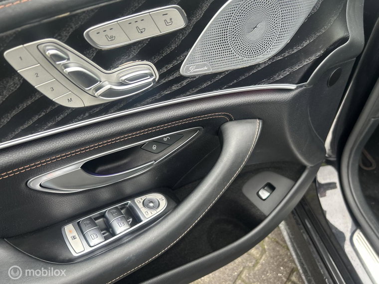 Vehicle Image 34