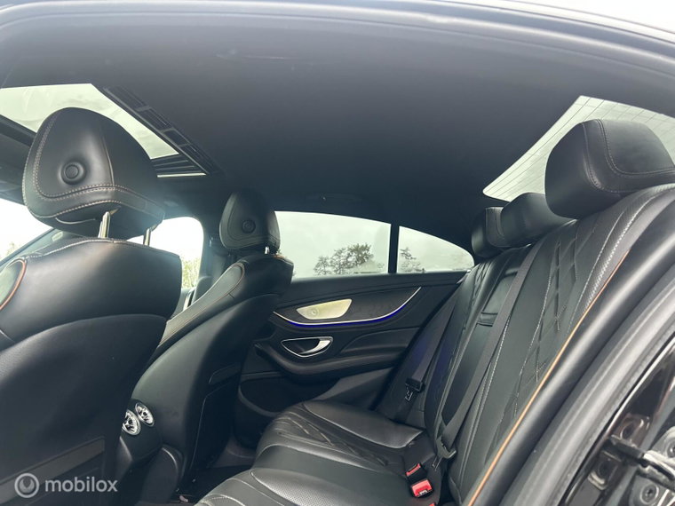 Vehicle Image 38