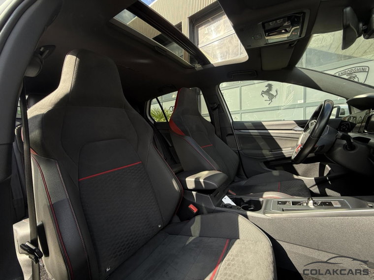 Vehicle Image 41