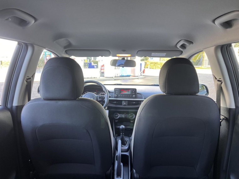 Vehicle Image 36