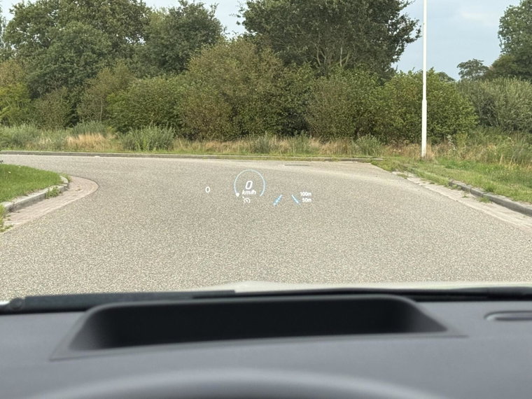Vehicle Image 24