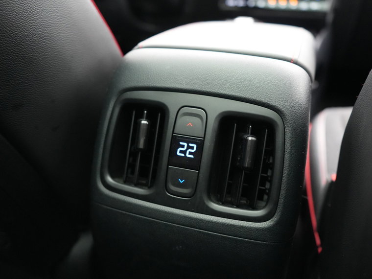 Vehicle Image 39