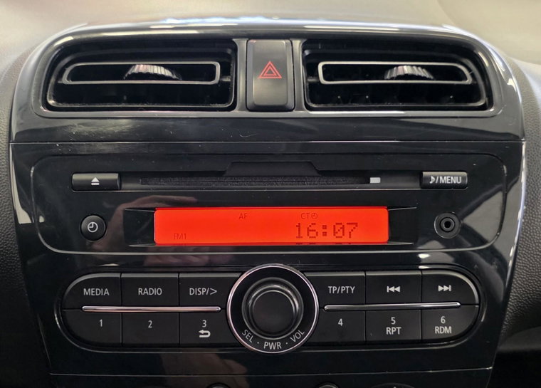 Vehicle Image 16