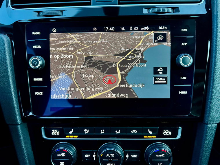 Vehicle Image 19