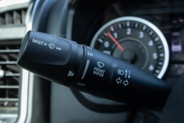 Vehicle Image 35