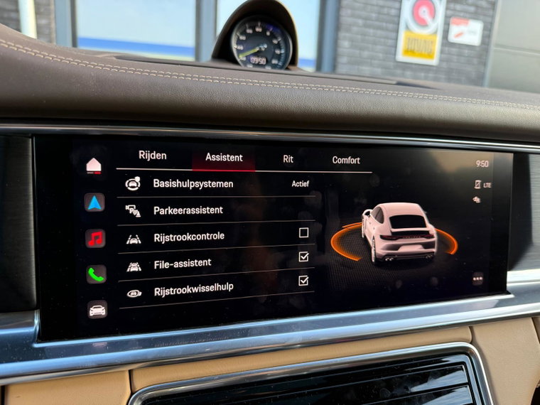 Vehicle Image 36