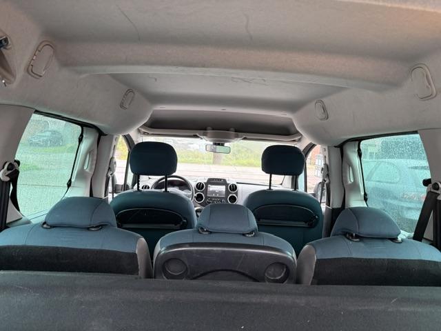 Vehicle Image 27