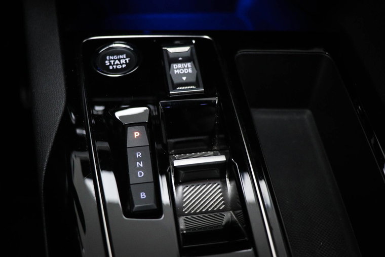 Vehicle Image 37