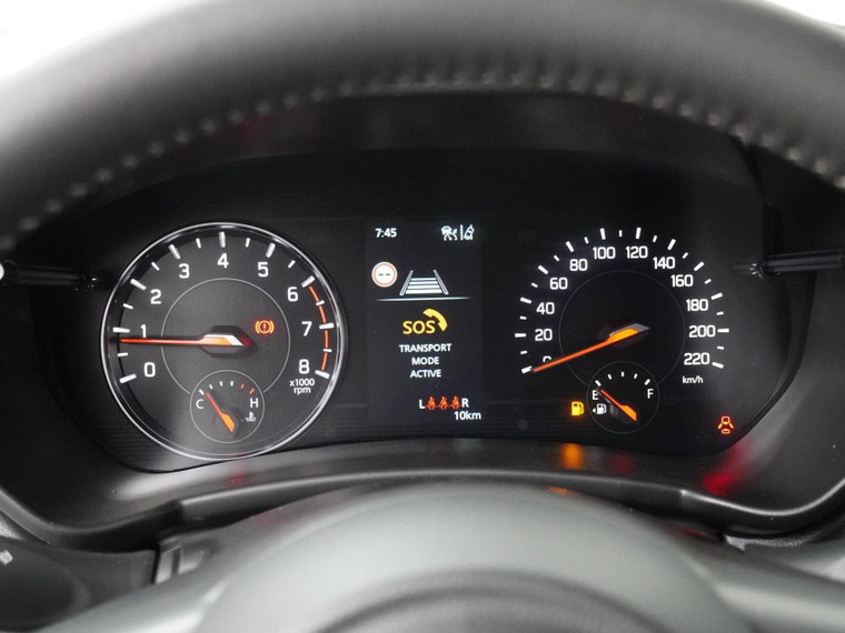 Vehicle Image 13