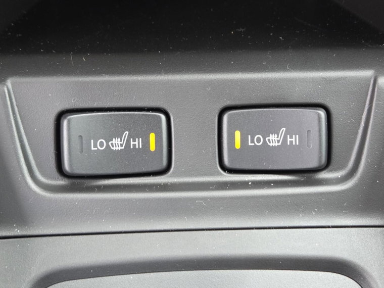 Vehicle Image 26