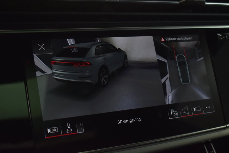 Vehicle Image 32
