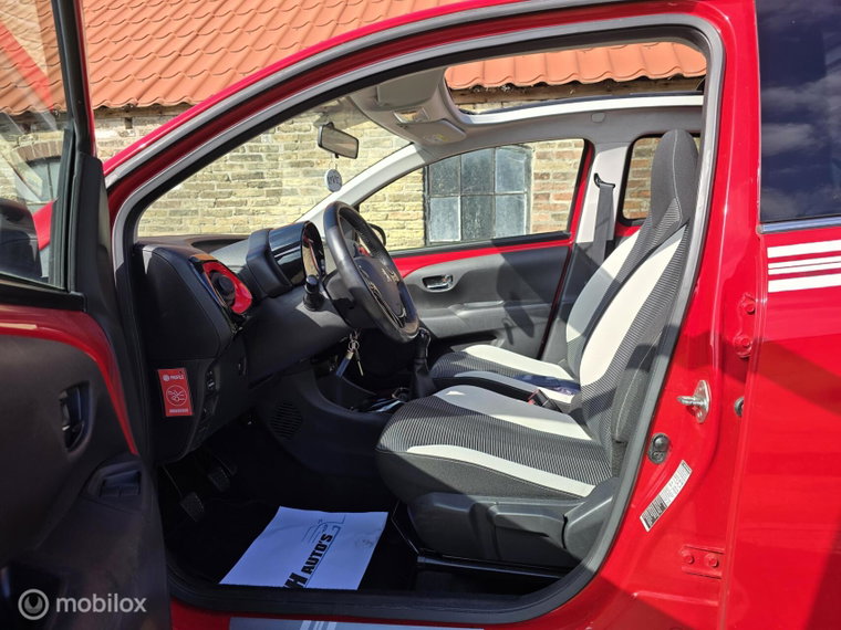 Vehicle Image 30