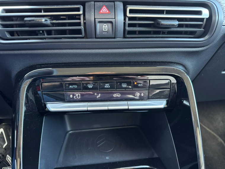 Vehicle Image 42