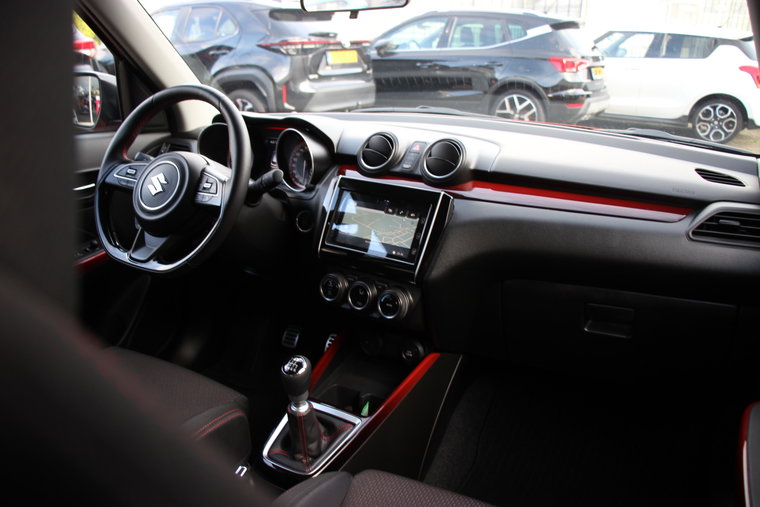 Vehicle Image 30