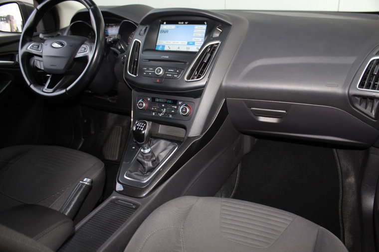 Vehicle Image 39