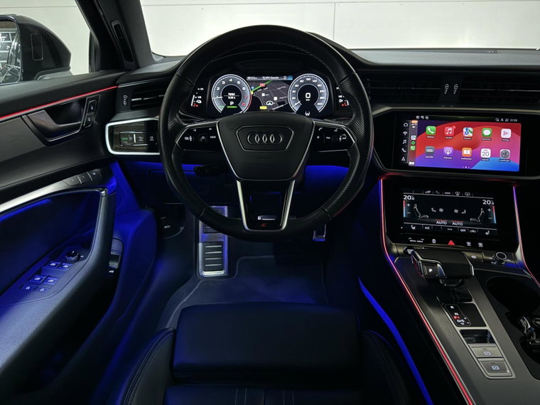 Vehicle Image 32