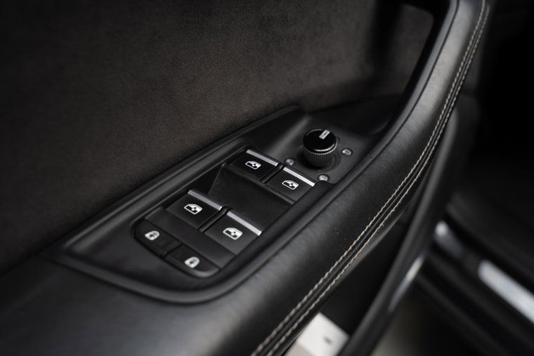 Vehicle Image 41