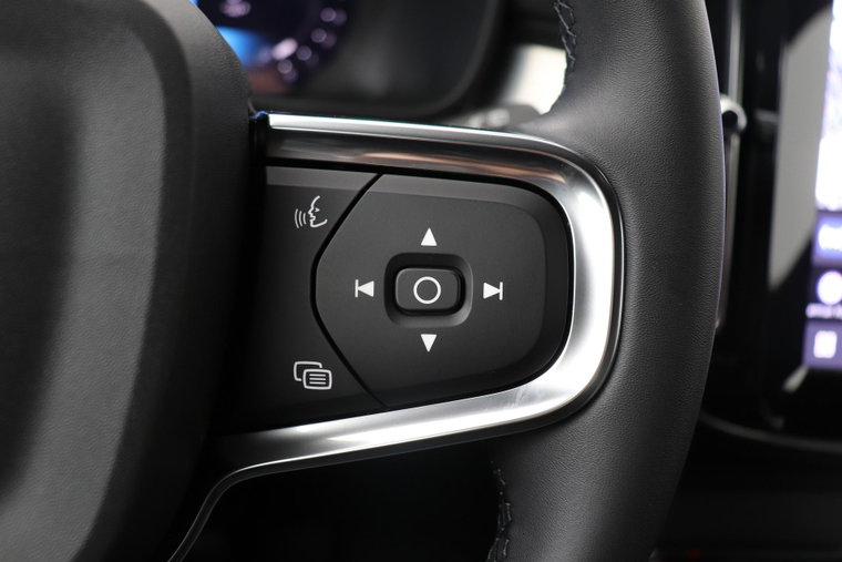 Vehicle Image 41
