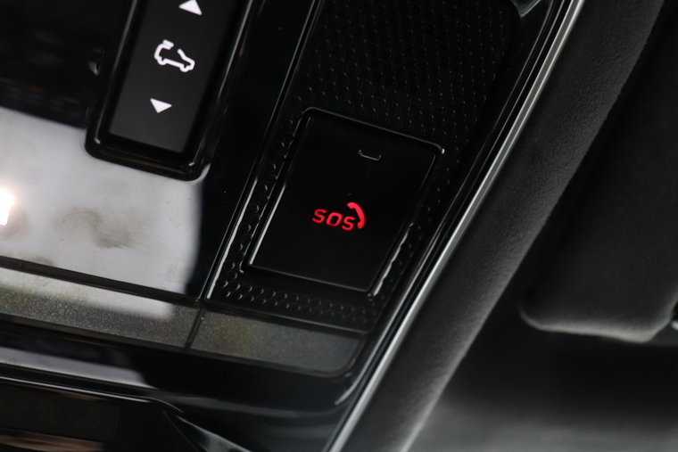 Vehicle Image 48