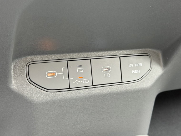 Vehicle Image 27