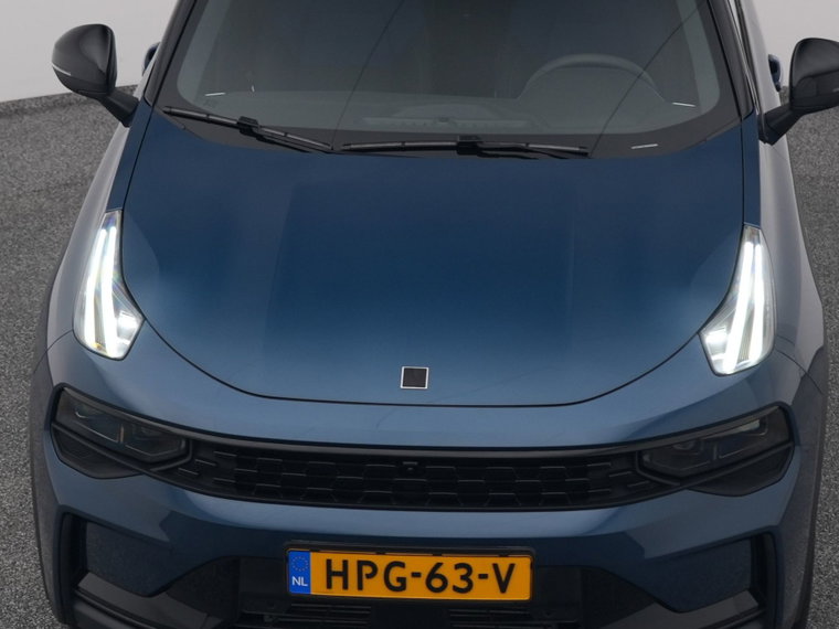 Vehicle Image 30