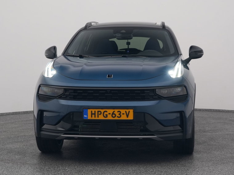 Vehicle Image 9
