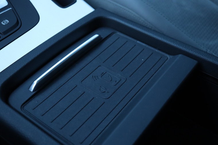 Vehicle Image 35