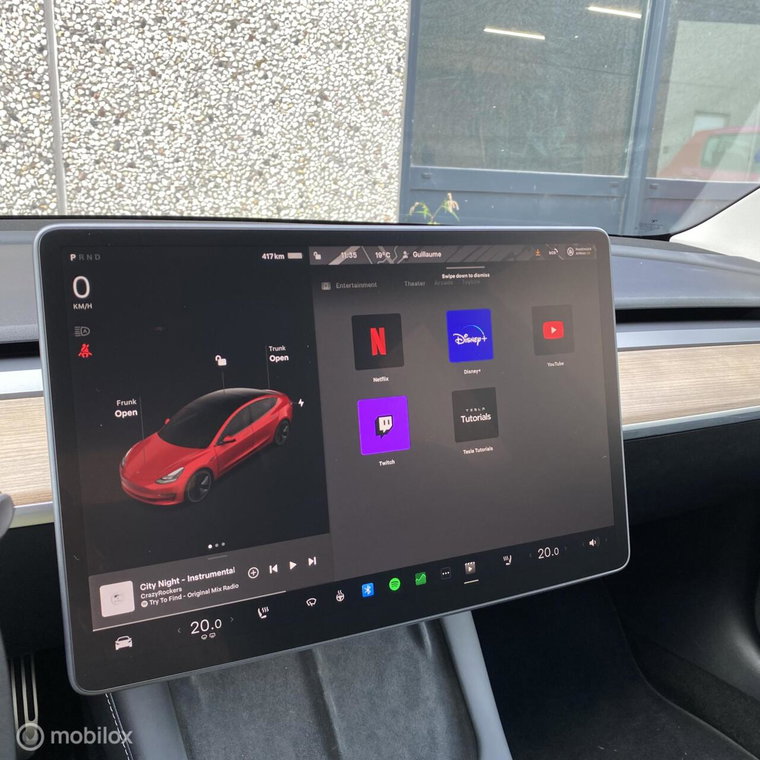 Vehicle Image 17