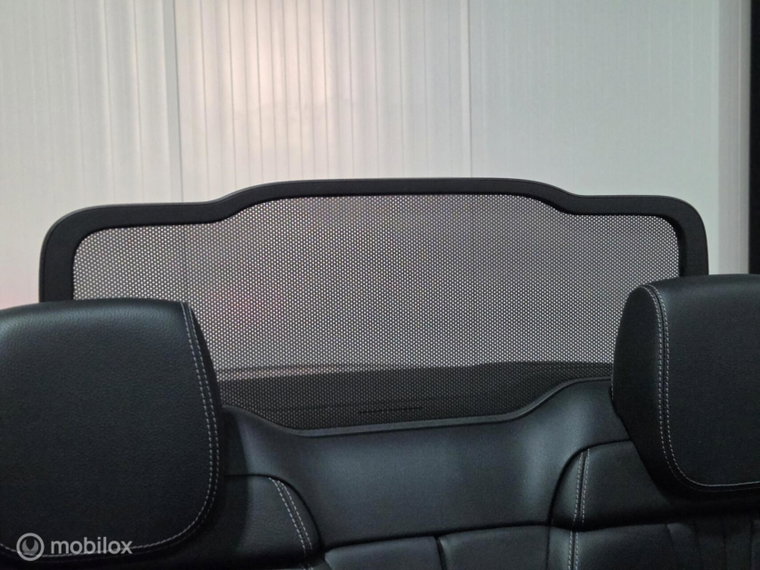 Vehicle Image 43