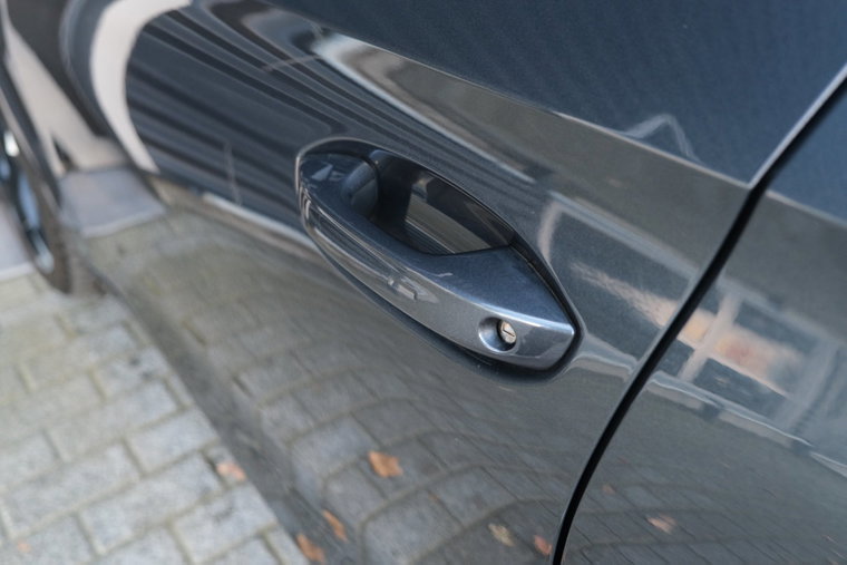 Vehicle Image 36