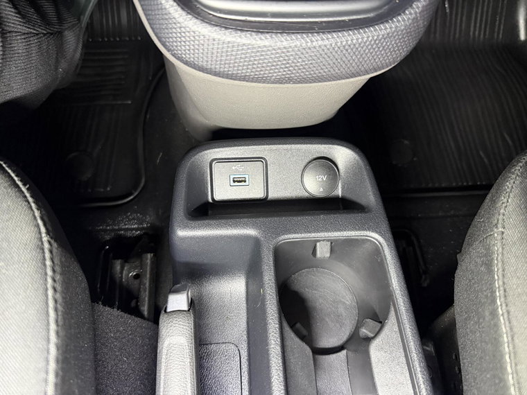 Vehicle Image 23