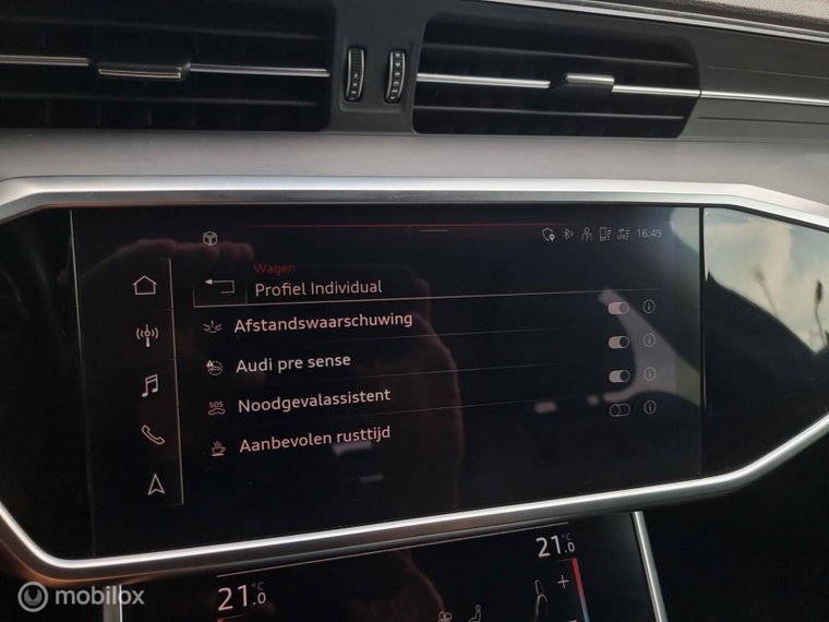 Vehicle Image 60