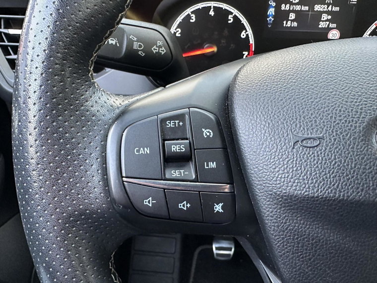 Vehicle Image 29