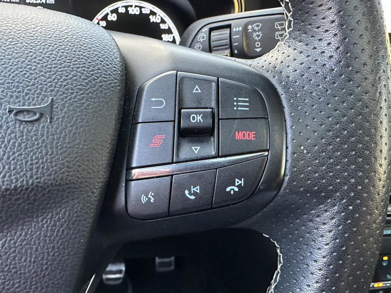 Vehicle Image 31