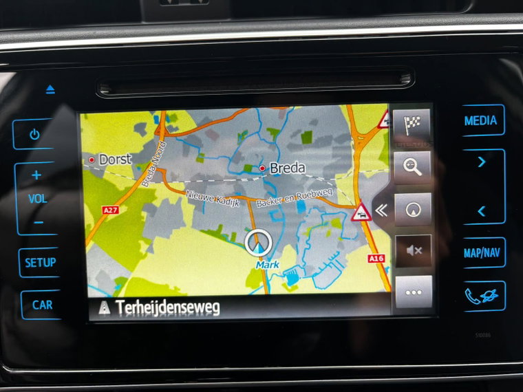 Vehicle Image 24