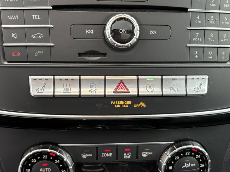 Vehicle Image 23