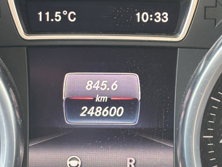 Vehicle Image 27