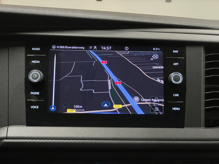 Vehicle Image 13