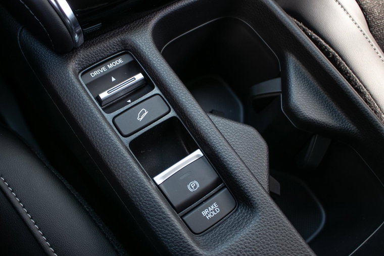 Vehicle Image 26
