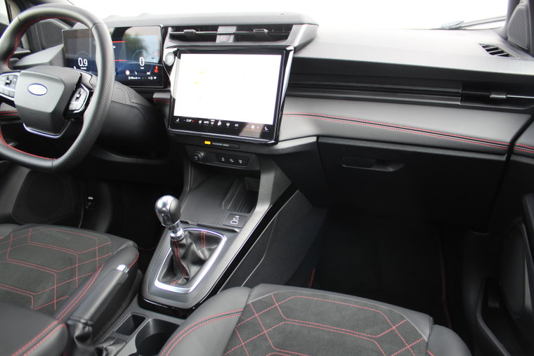 Vehicle Image 45
