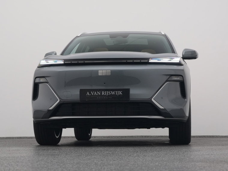 Vehicle Image 35