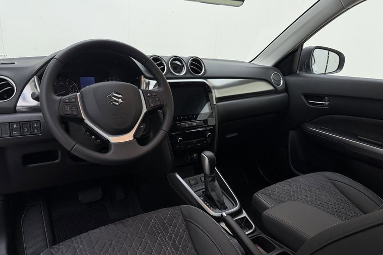 Vehicle Image 15