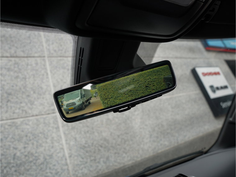Vehicle Image 39
