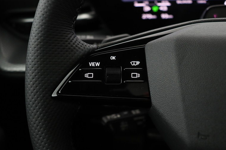 Vehicle Image 39
